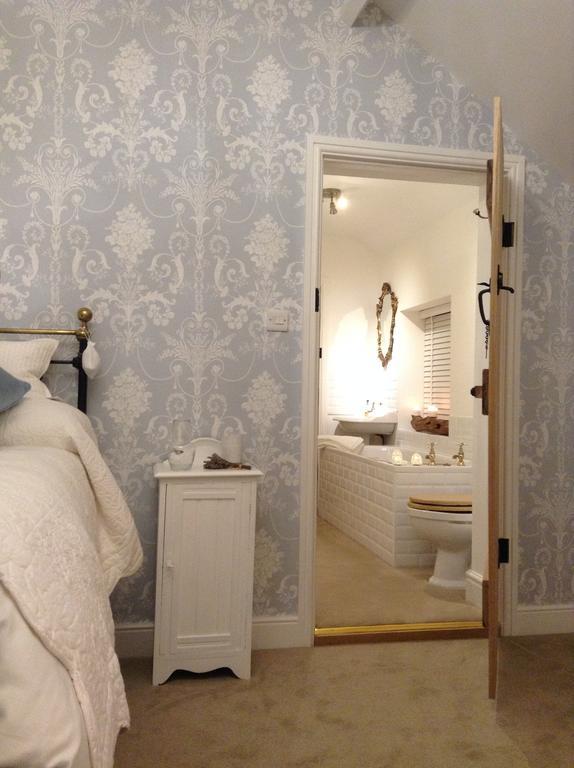 Abbey Farm Bed & Breakfast 3*